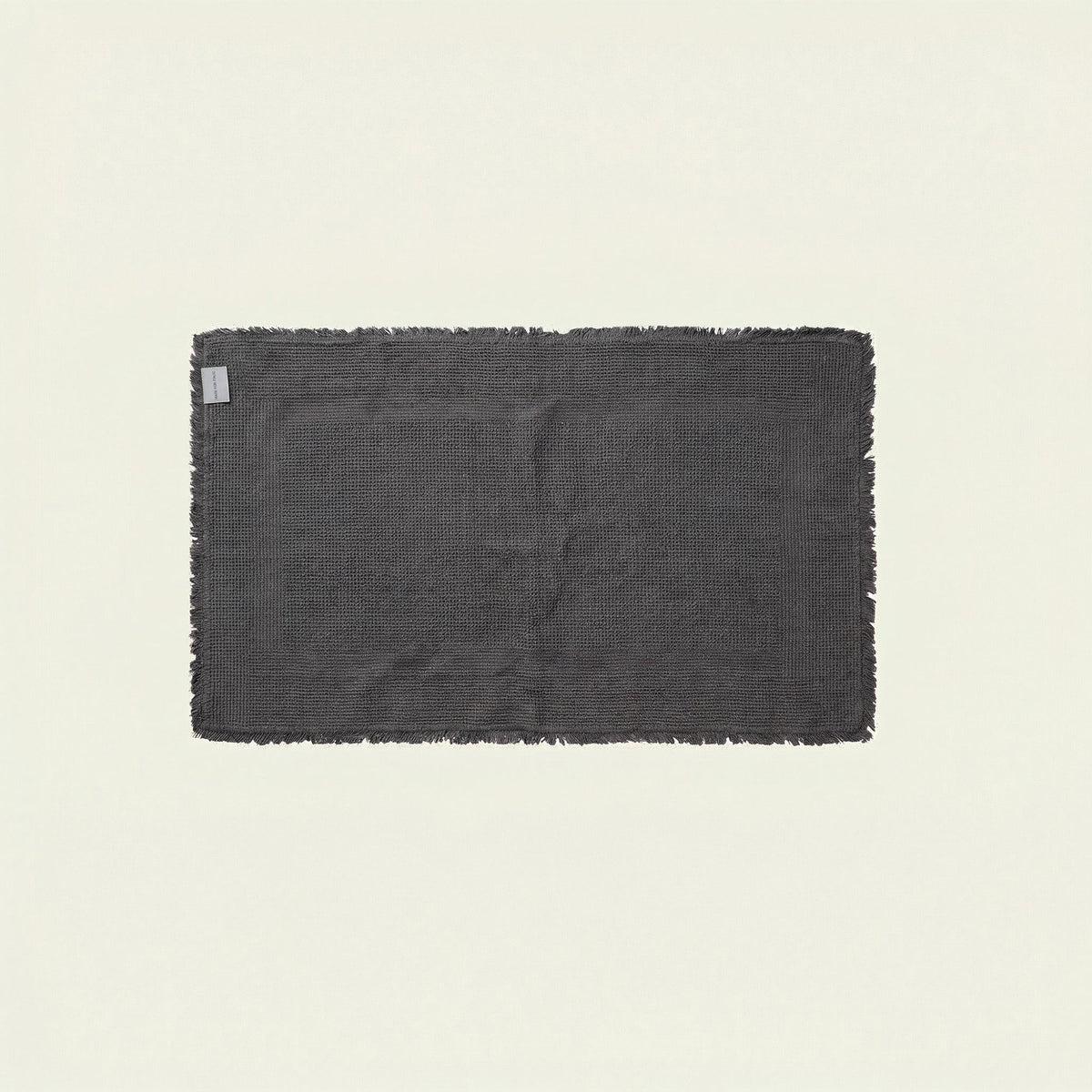 Ultraplush Skid-Resistant Bath Mat, size detail