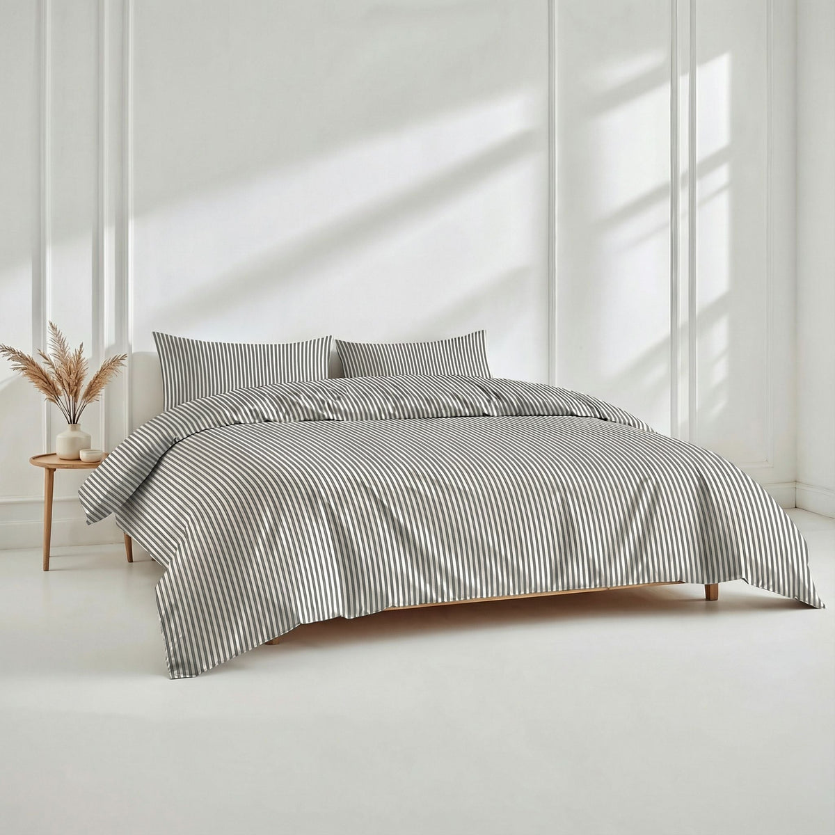 Luxe Australian Sateen Bedding Bundle, detail view