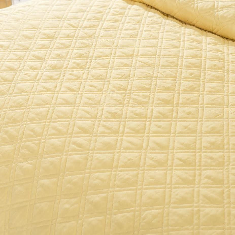 Buttercup Diamond-Stitched Matelasse Quilt Set, in use