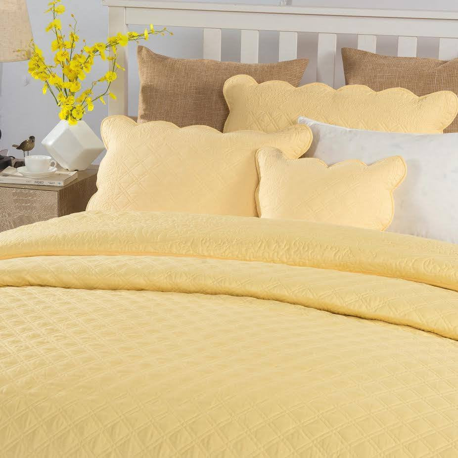 Buttercup Diamond-Stitched Matelasse Quilt Set, lifestyle photo