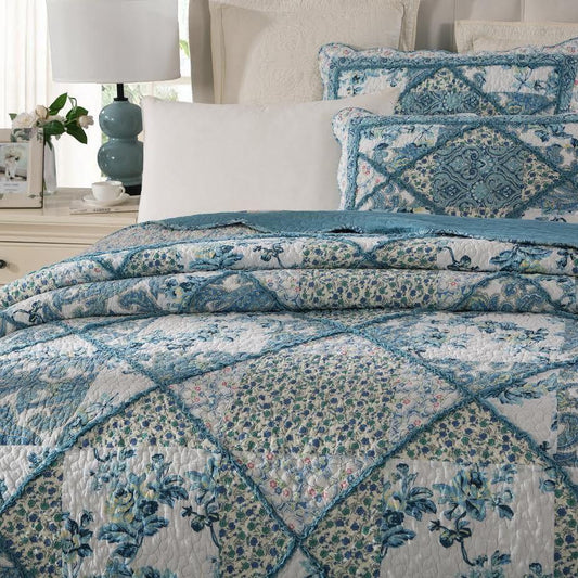 Petal Dance Floral Patchwork Cotton Quilt Set, lifestyle photo